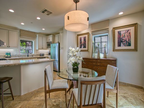 Palm Springs Home 991873