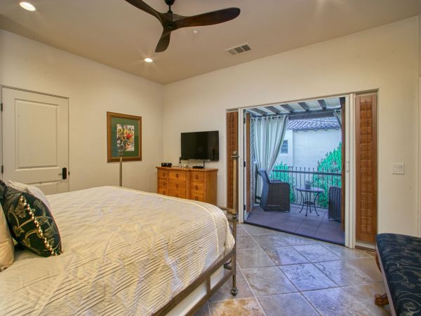 Palm Springs Home 991873