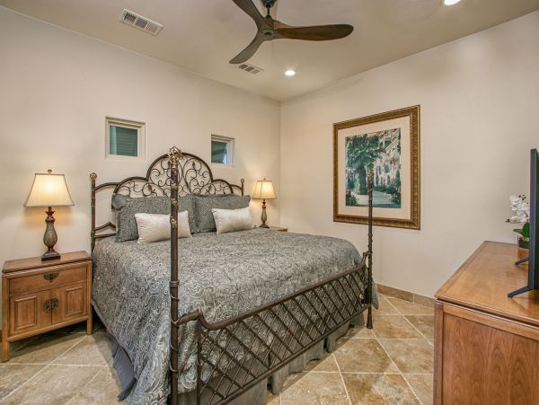 Palm Springs Home 991873