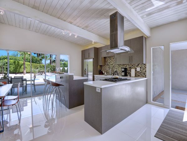 Palm Springs Home 991874