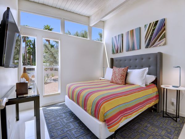 Palm Springs Home 991874