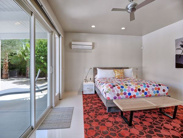 Palm Springs Home 991874