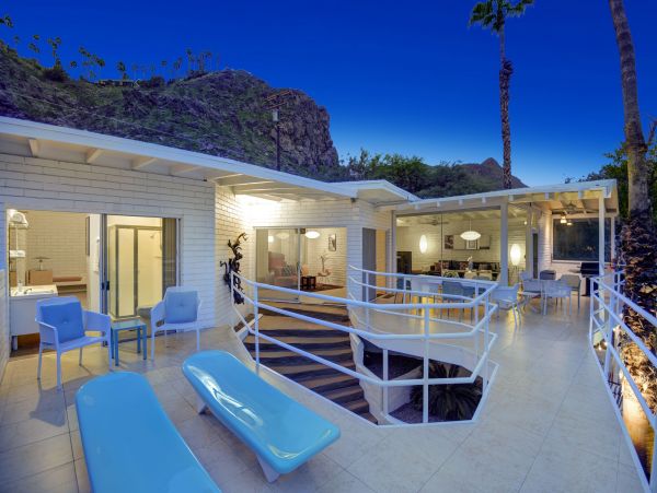 Palm Springs Home 991875