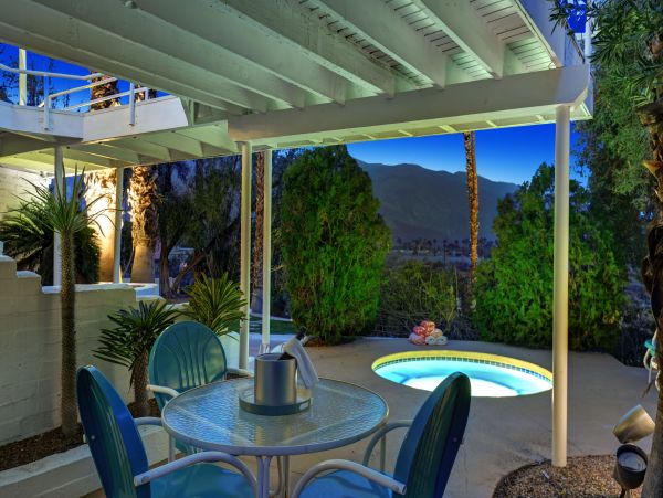 Palm Springs Home 991875