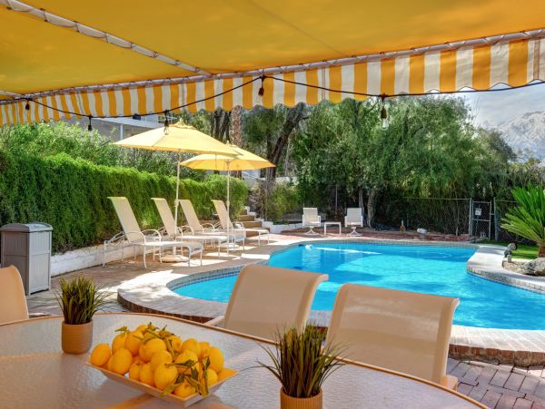 Palm Springs Home 991875