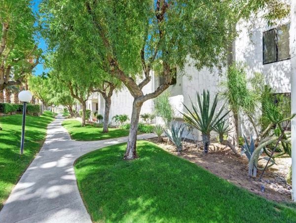 Palm Springs Condo 991876