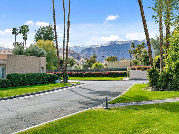 Palm Springs Condo 991877
