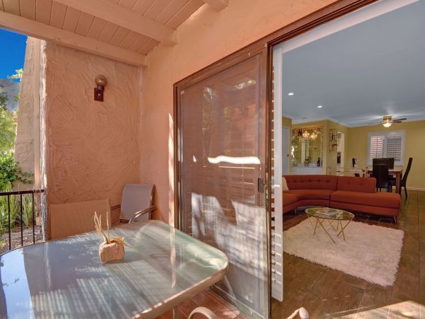 Palm Springs Condo 991879