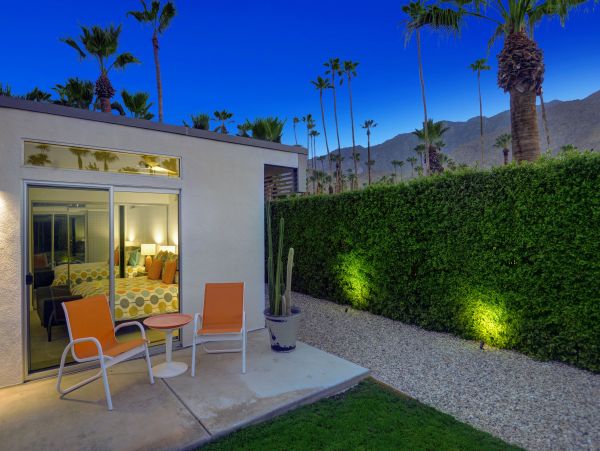 Palm Springs Home 991881
