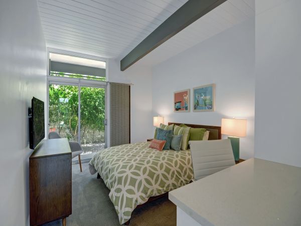 Palm Springs Home 991881
