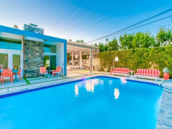 Palm Springs Home 991881
