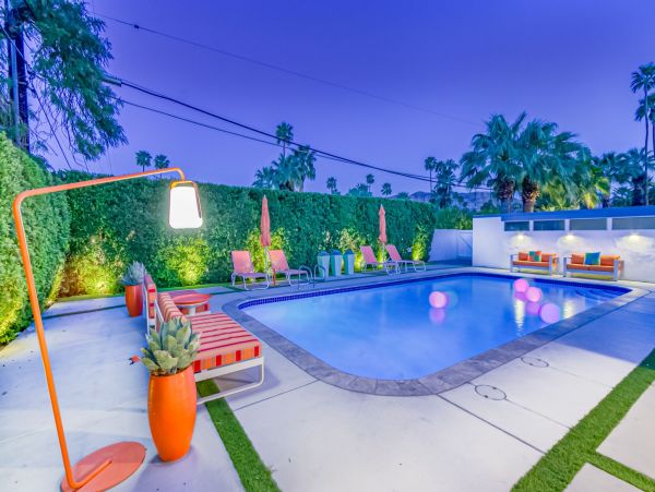 Palm Springs Home 991881