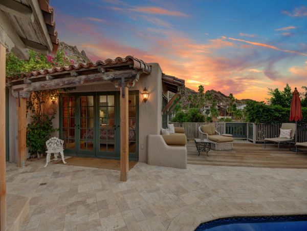 Palm Springs Home 991883