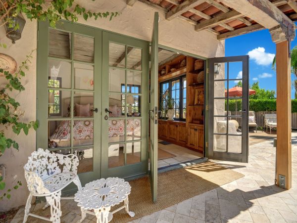 Palm Springs Home 991883