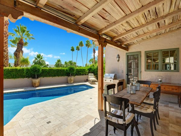 Palm Springs Home 991883