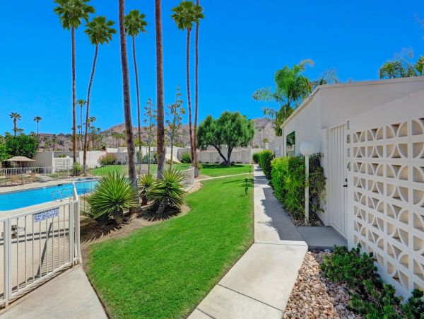 Palm Springs Condo 991884