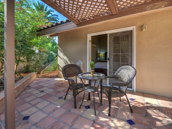 Palm Springs Home 991885