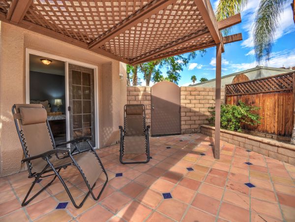Palm Springs Home 991885