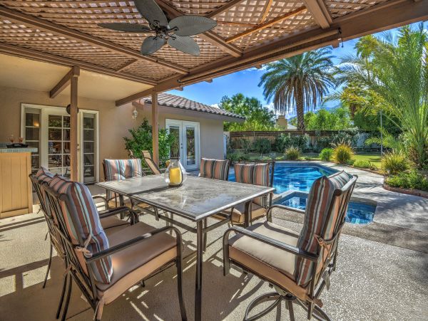 Palm Springs Home 991885