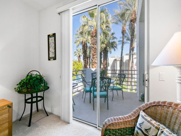 Palm Springs Condo 991887
