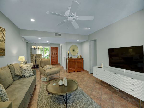 Palm Springs Condo 991889