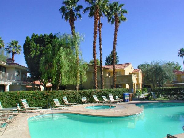 Palm Springs Condo 991897