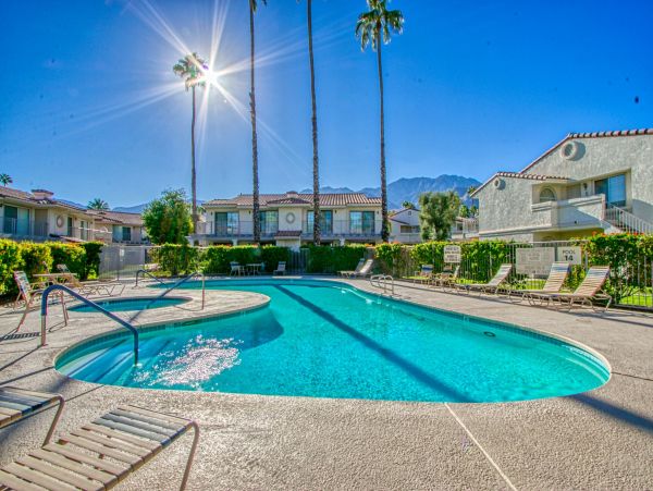Palm Springs Condo 991898