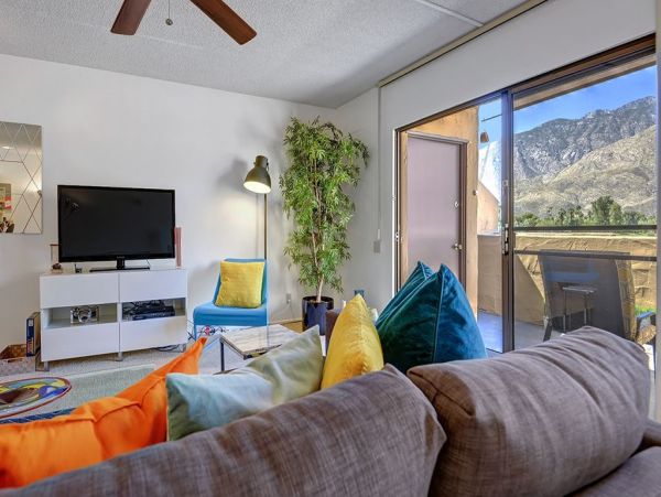 Palm Springs Condo 991900