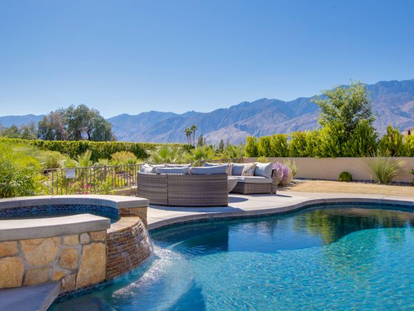 Palm Springs Home 991904