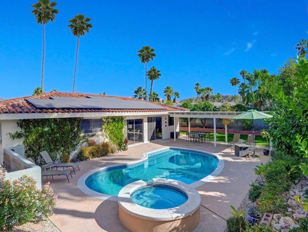 Palm Springs Home 991906