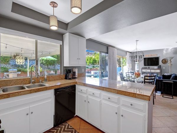 Palm Springs Home 991906