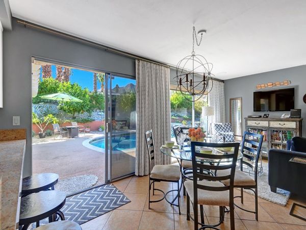 Palm Springs Home 991906