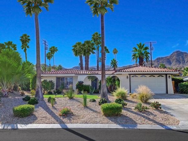Palm Springs Home 991906