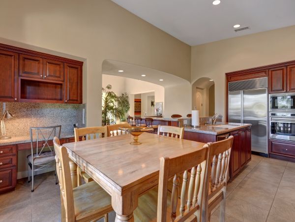 Palm Springs Home 991908