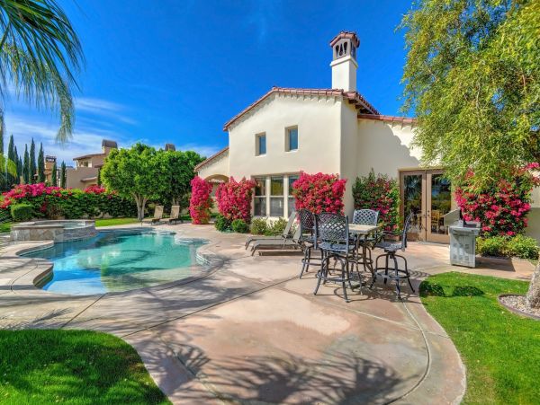 Palm Springs Home 991908