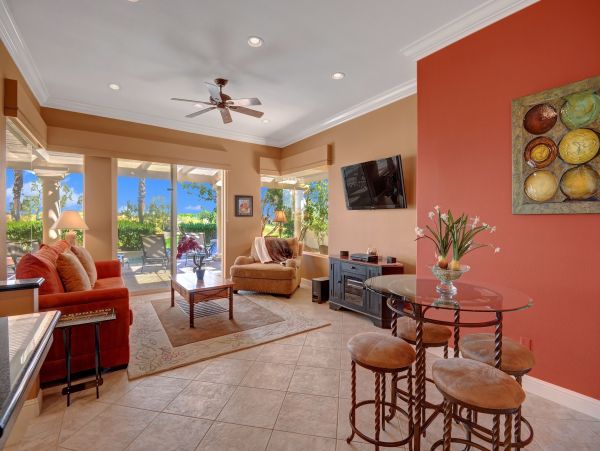 Palm Springs Home 991909