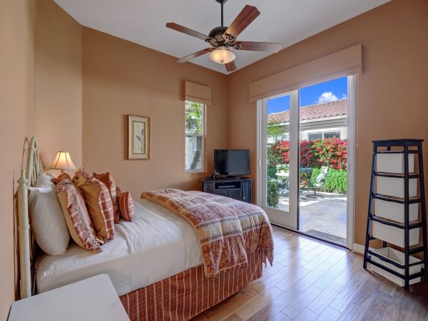Palm Springs Home 991909