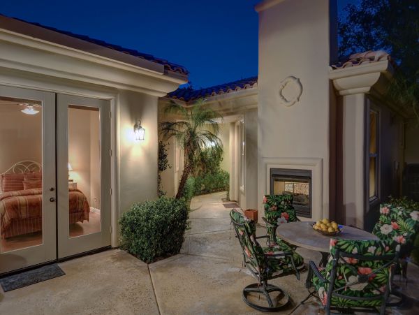 Palm Springs Home 991909