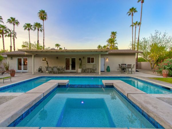 Palm Springs Home 991912