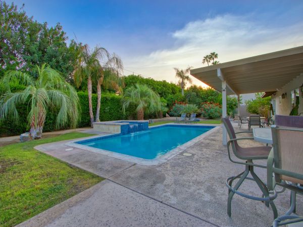 Palm Springs Home 991912