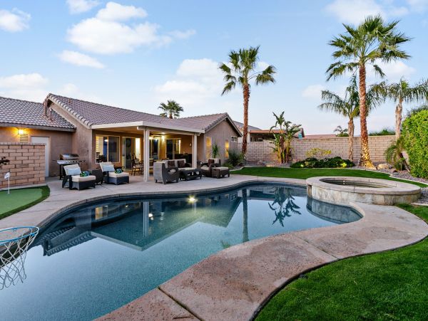 Palm Springs Home 991913