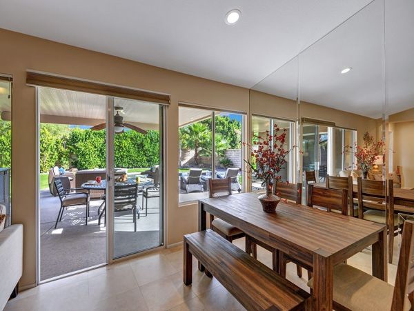 Palm Springs Home 991913