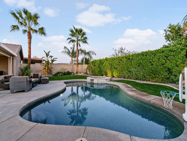 Palm Springs Home 991913