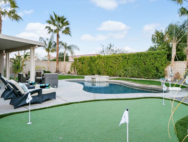 Palm Springs Home 991913