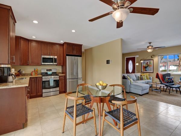 Palm Springs Home 991915