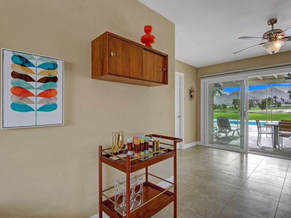 Palm Springs Home 991915