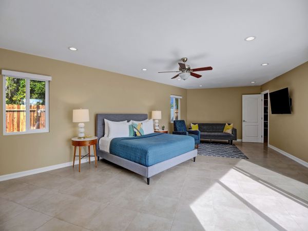 Palm Springs Home 991915