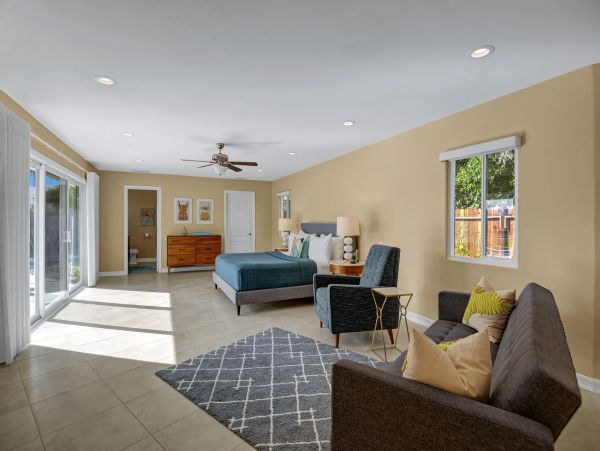 Palm Springs Home 991915