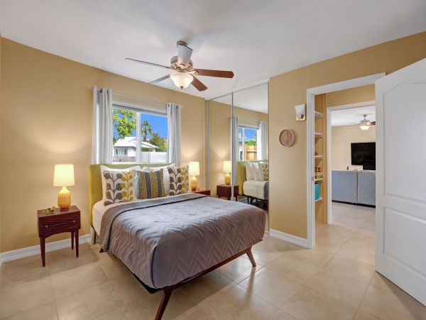 Palm Springs Home 991915