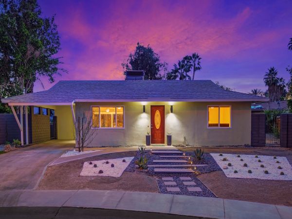 Palm Springs Home 991915